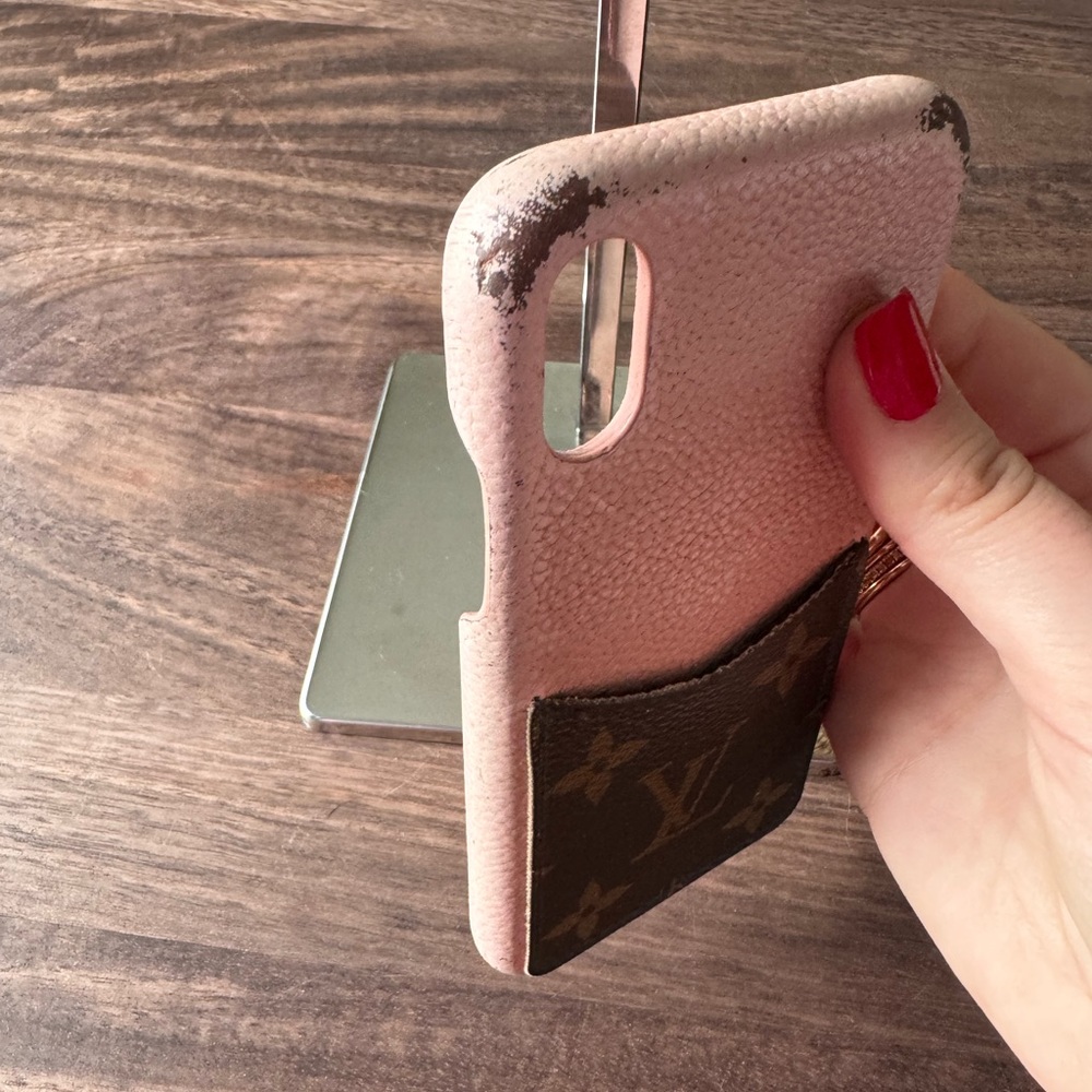 Louis Vuitton iPhone X/Xs Case - Picture 6 of 11